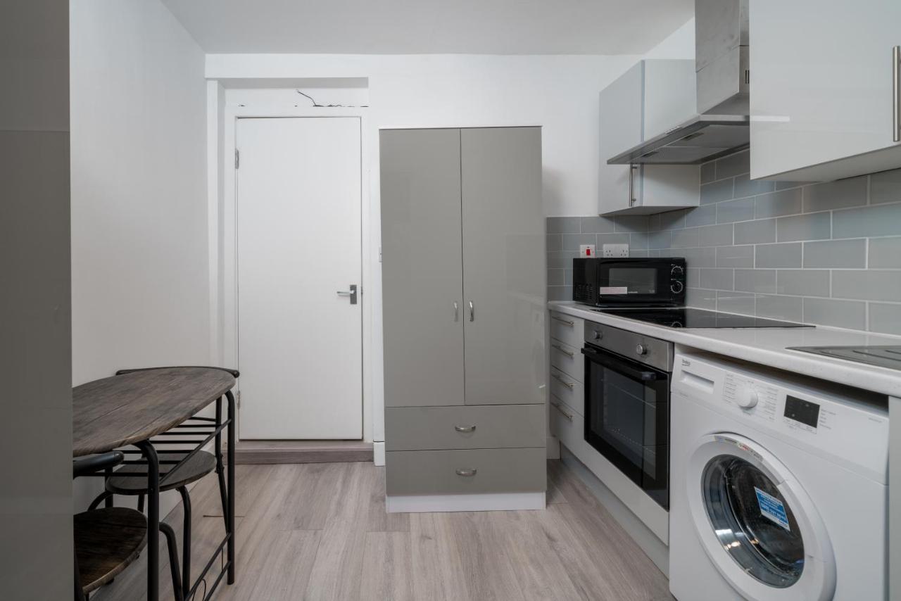 London Selwyn Road Studios Екстер'єр фото
