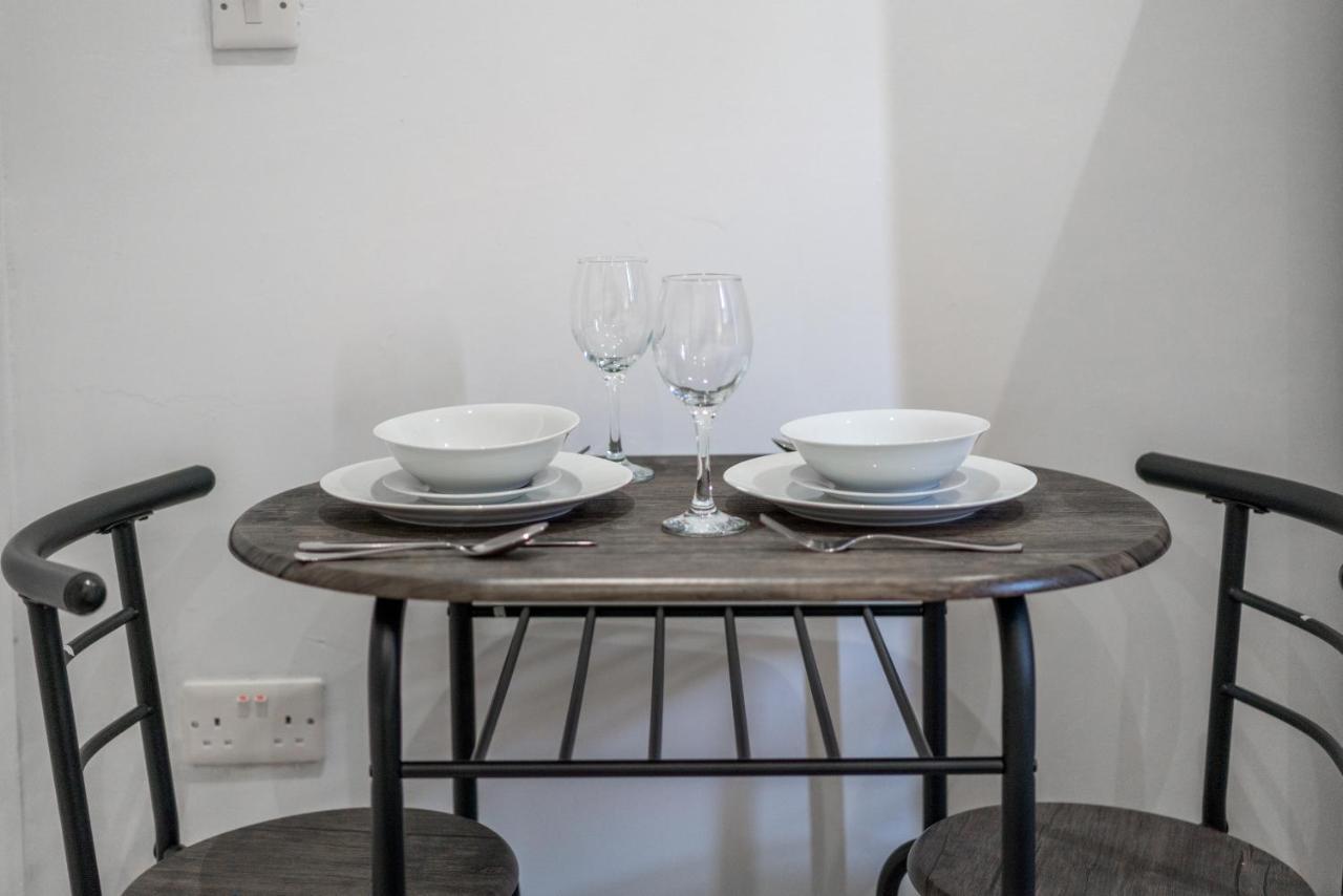 London Selwyn Road Studios Екстер'єр фото