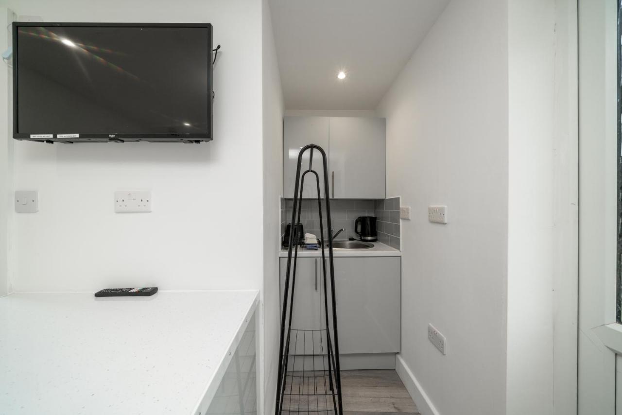 London Selwyn Road Studios Екстер'єр фото