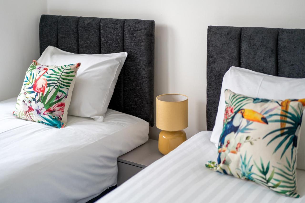 London Selwyn Road Studios Екстер'єр фото